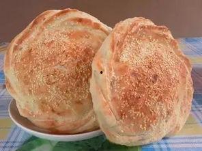 娱乐炫瓜姬吃烧饼,娱乐美食两不误